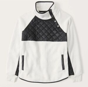 Abercrombie fitch snap up foldover fleece white cream black small